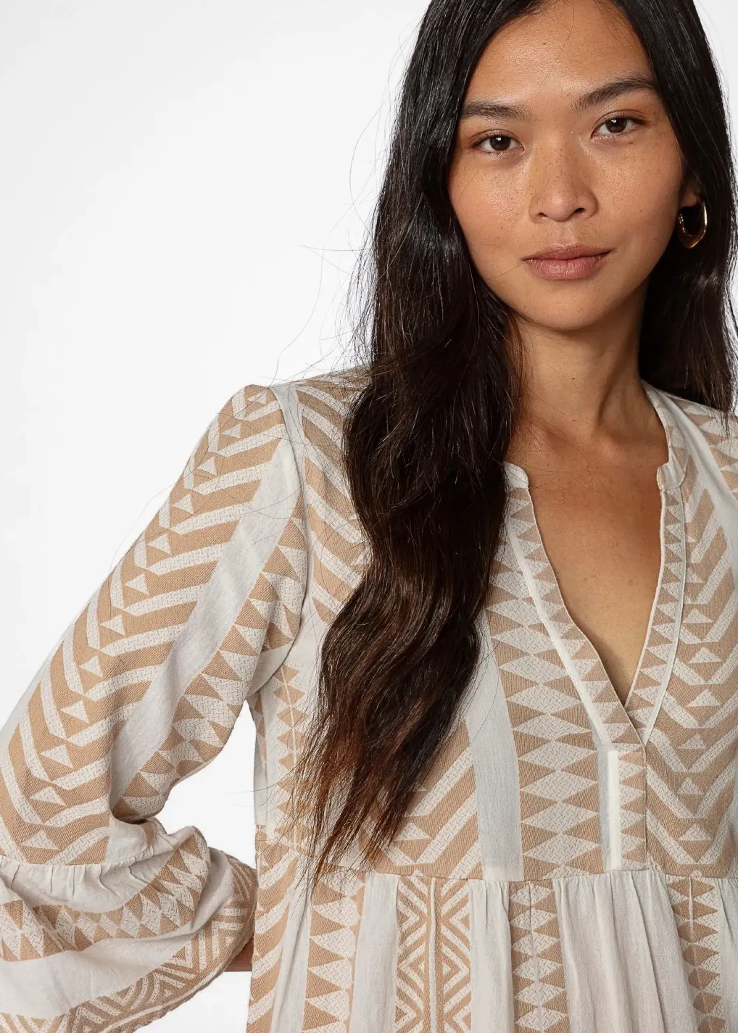 Beige jacquard-vävd tunika