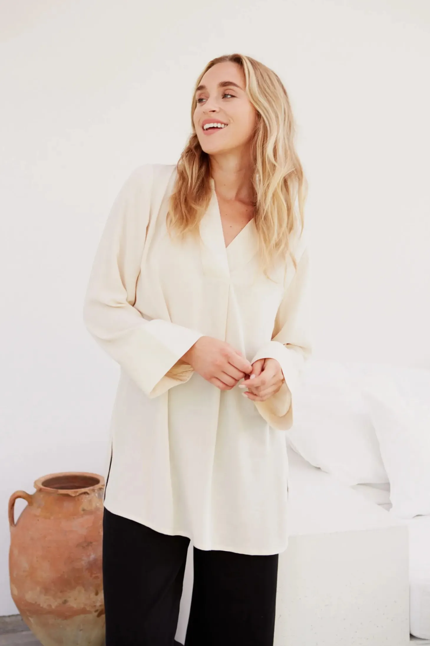 Beige satintunika
