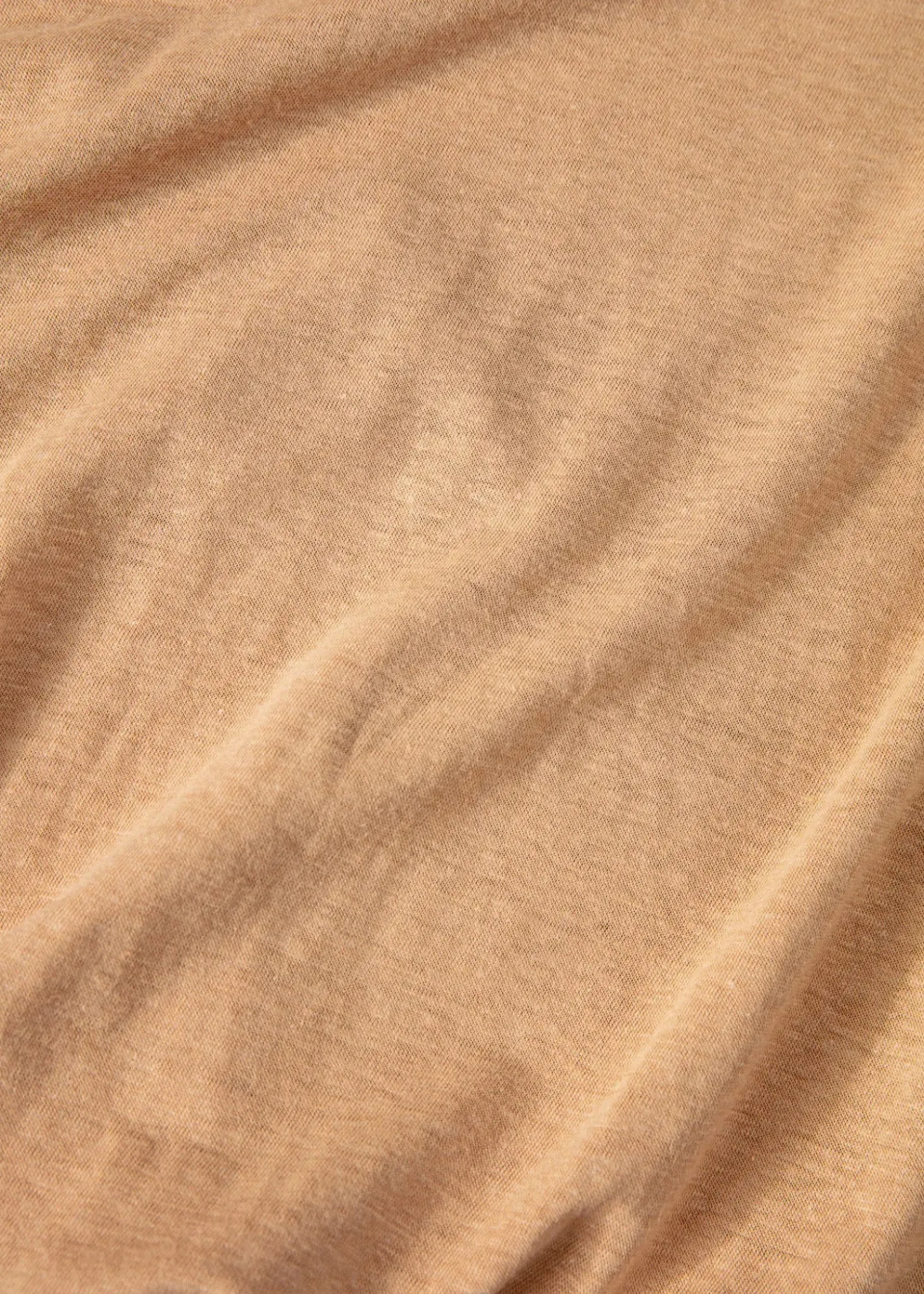 Beige tröja i linblandning