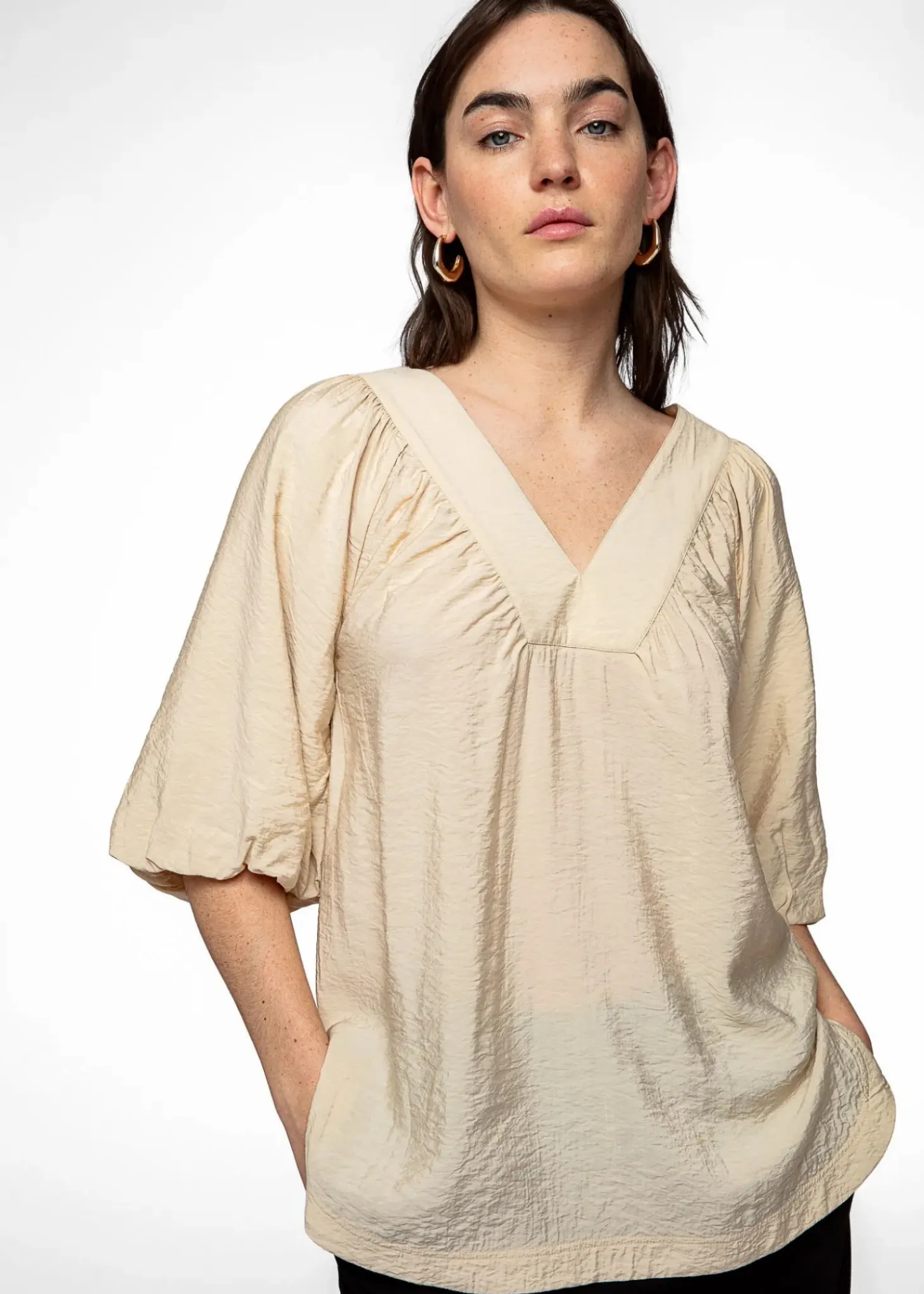 Blus med puffärm