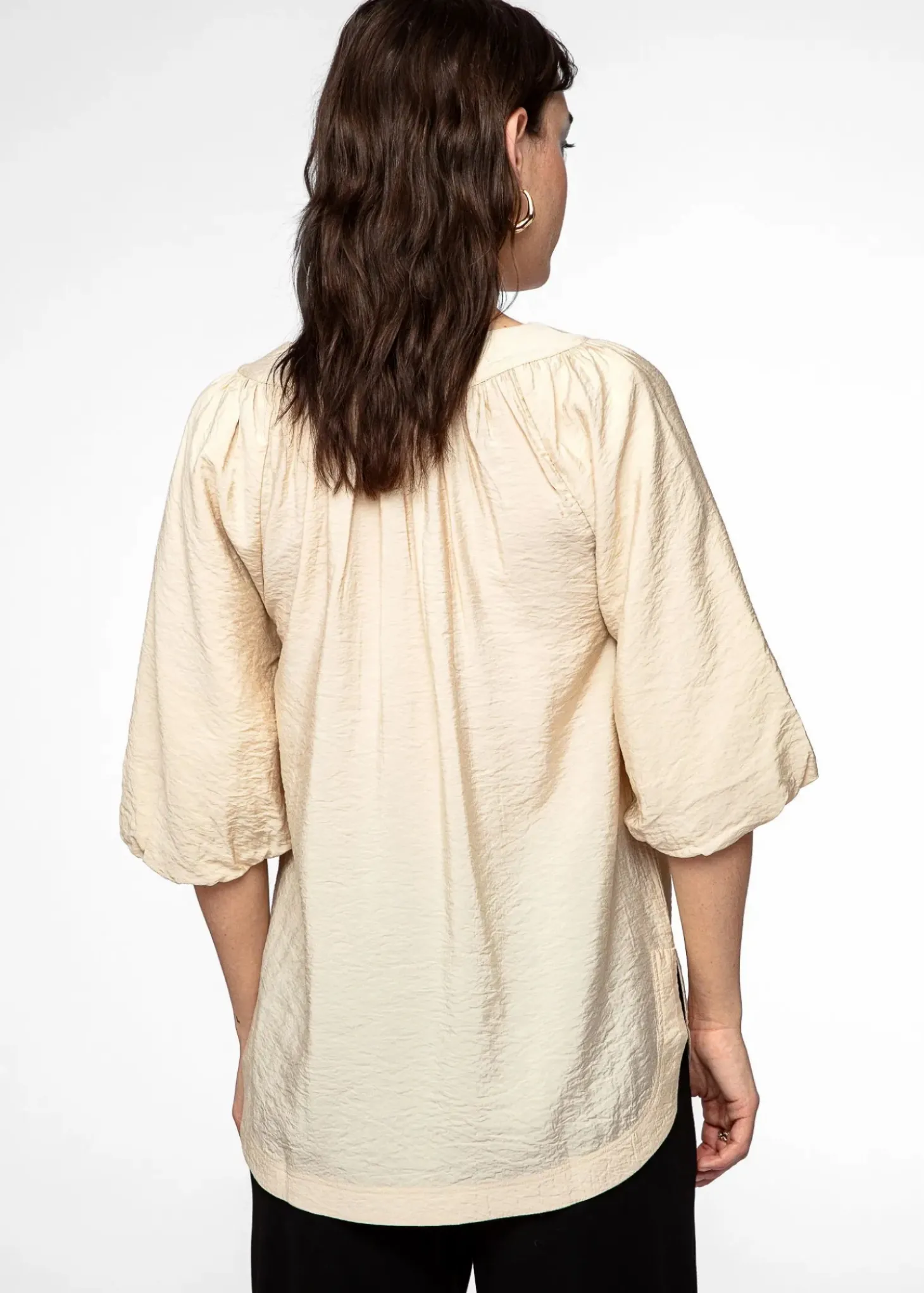Blus med puffärm