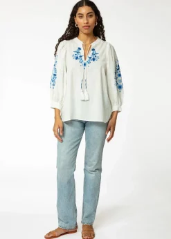 Broderad blus med puffärm