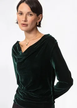 Draperad grön velourtopp