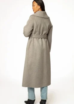 Dubbelvävd grå/beige ullkappa i omlottmodell