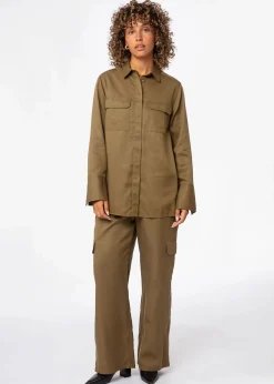 Grön skjorta i tencel