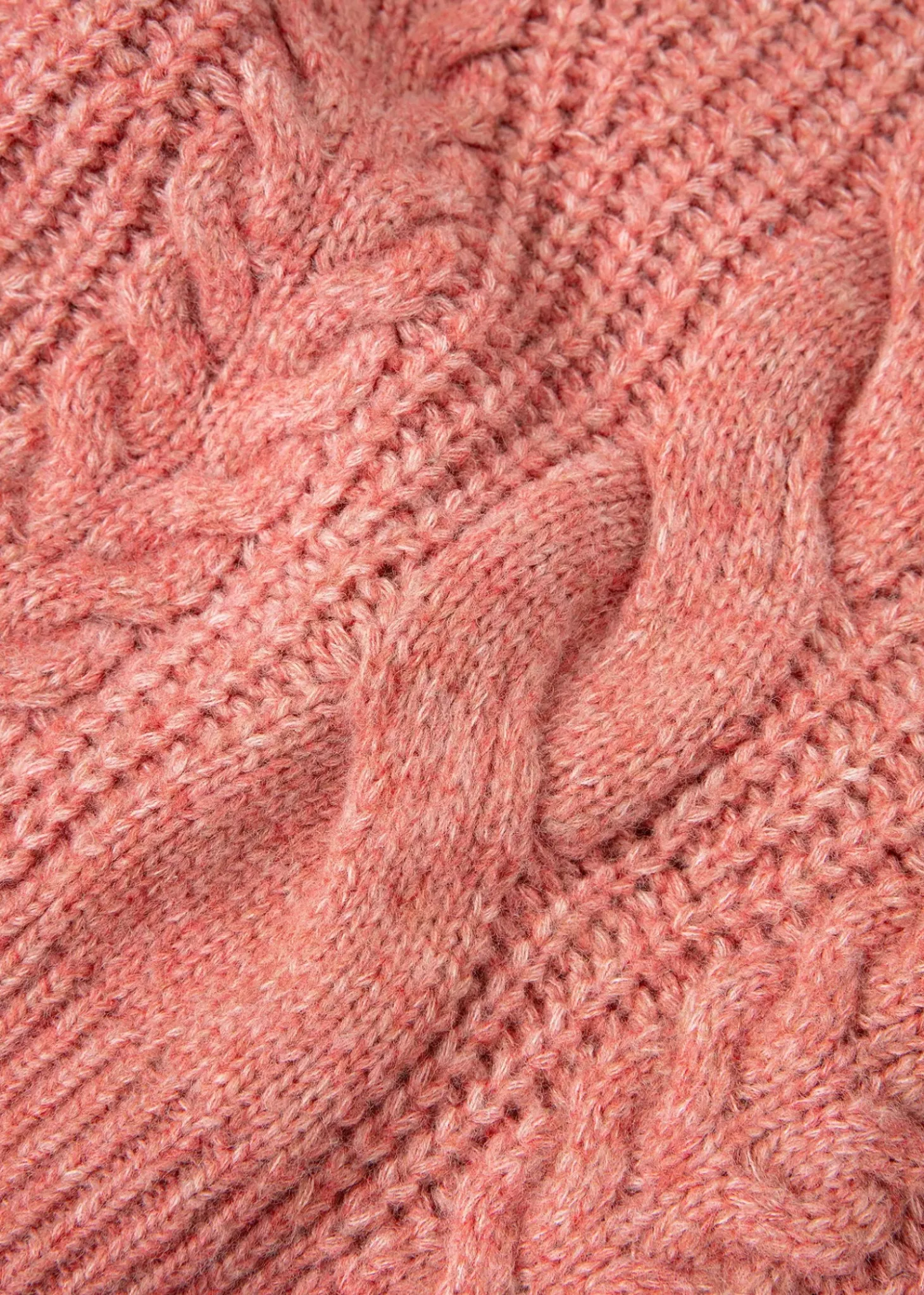 Rosa kabelstickad tröja