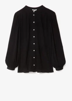 Svart krinklad blus