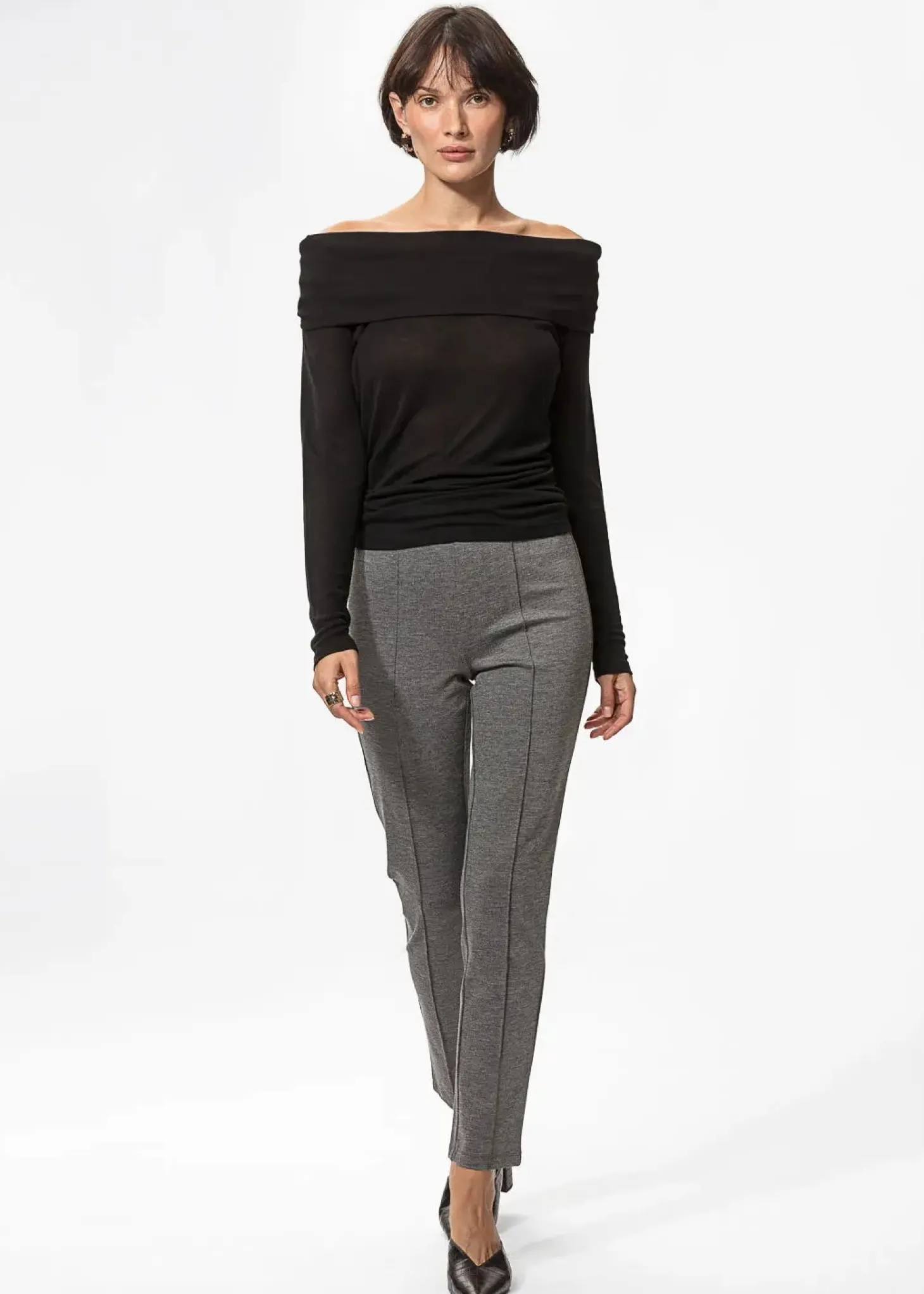 Svart off-shoulder topp