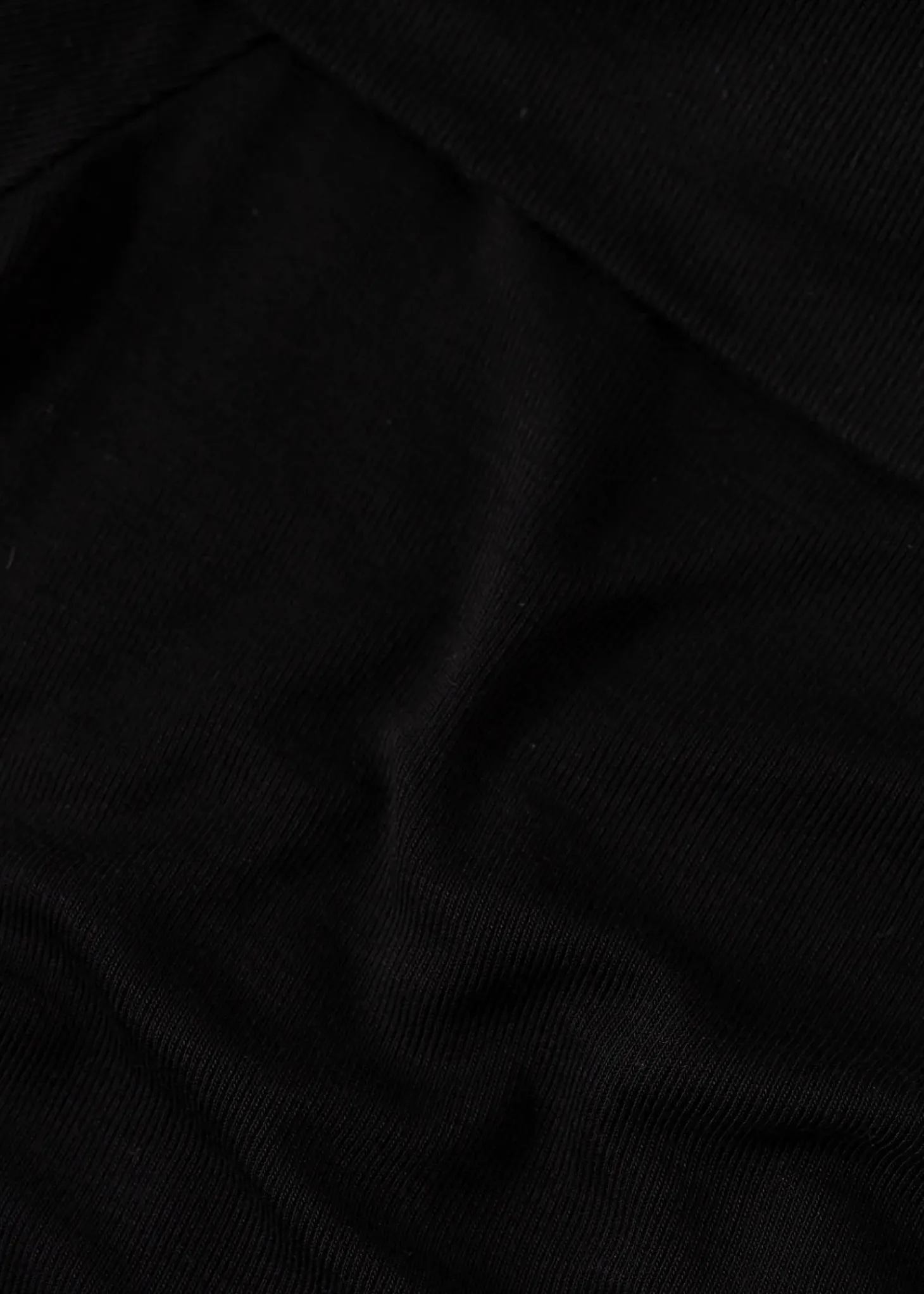 Svart off-shoulder topp